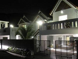 Villa @ Batu Ferringhi Penang Extérieur photo